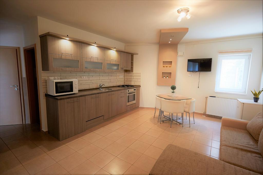 St. Peter Apartman Apartamento Pécs Exterior foto